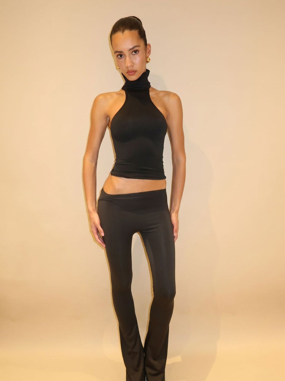 LEGGING ASYMÉTRIQUE ÉVASÉE -  NOIR